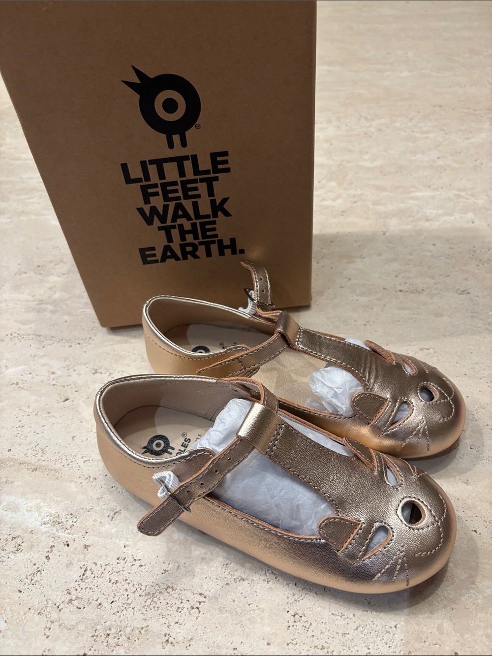 Old Soles Metalic Rose Gold T-Strap Cat Face Ballet Flats - Picture 2 of 4
